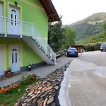 Bed & Breakfast Na Drini Foca