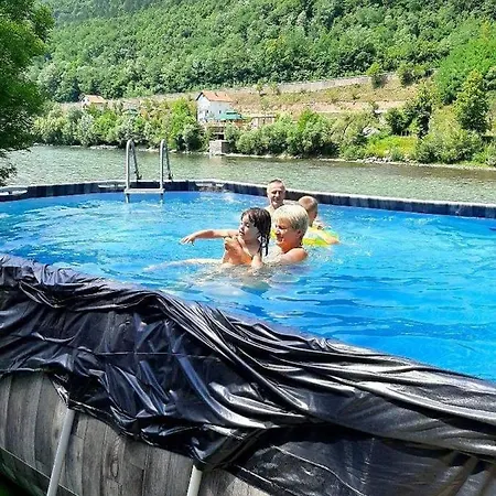 Bed & Breakfast Na Drini Foca