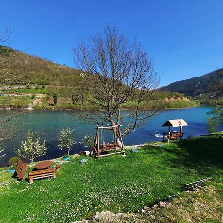 Na Drini Отель типа 