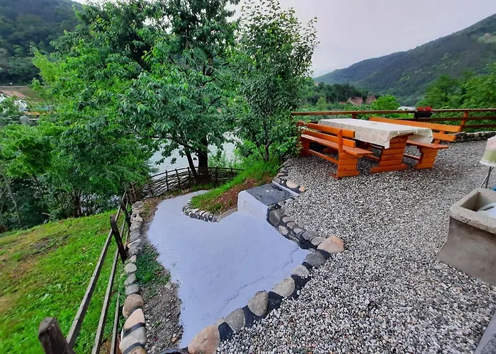 Na Drini Bed & Breakfast 3*